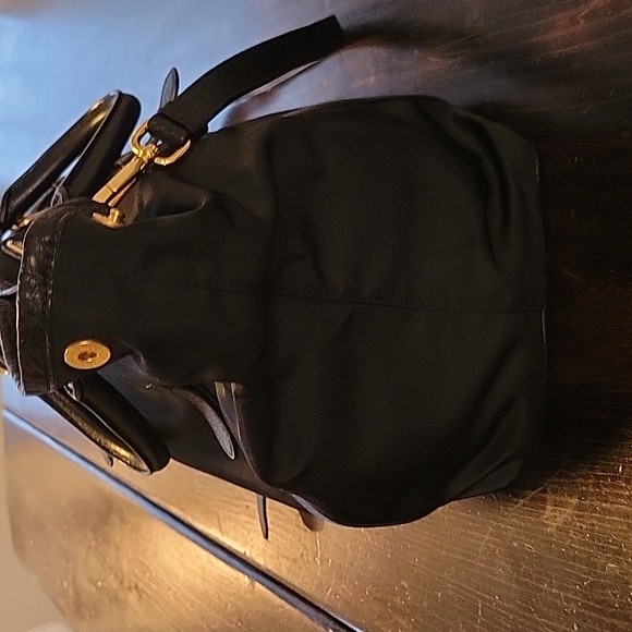 Authentic Prada nylon tote bag in good condition - Picture 6 of 16